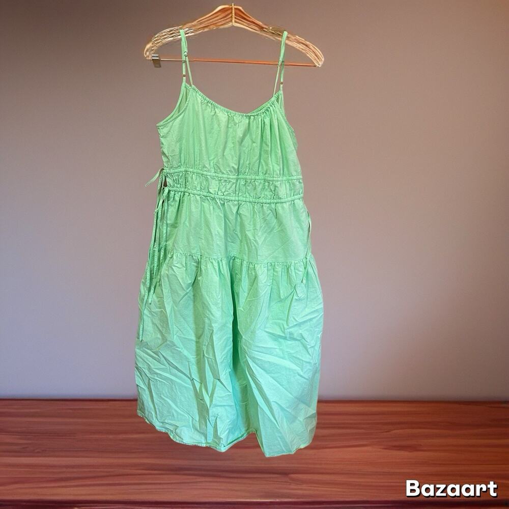 Preowned Green Women’s Size M Adjustable Straps Sun Dress UNIVERSAL THREAD